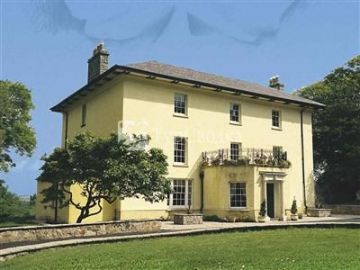 Portclew House 4*