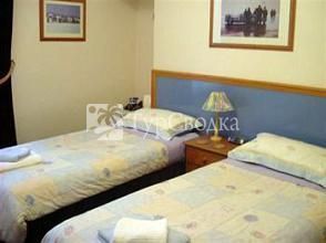 Caledonia Guest House 4*