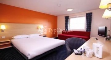 Travelodge Portsmouth 2*