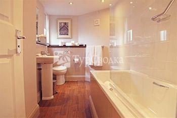 Red Lion Hotel Radlett 2*