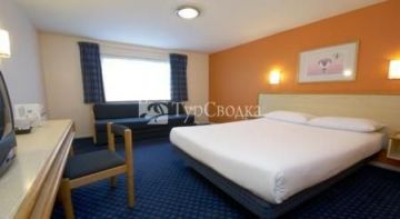 Travelodge Hotel Whitley Reading 2*