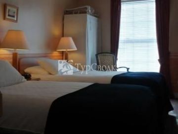 Villa d'Oro Bed and Breakfast Saint Lawrence (United Kingdom) 3*