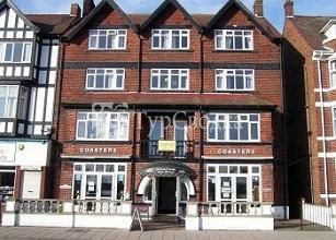 Coasters Hotel & Apartments 3*