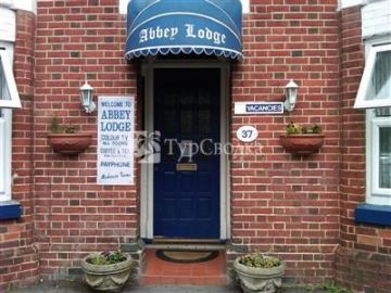 Abbey Lodge 1*