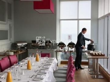 Park Inn by Radisson Palace Southend-on-Sea 3*