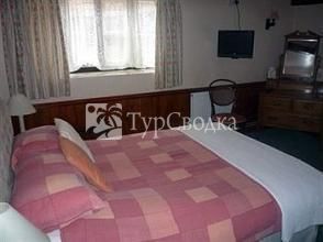 Yallands Farmhouse 4*
