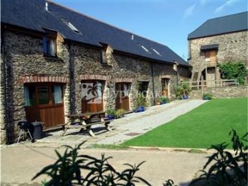 Adventure Cottages Totnes 3*