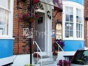 Seacrest Guest House 3*
