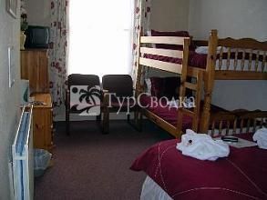 The Redcliff 3*