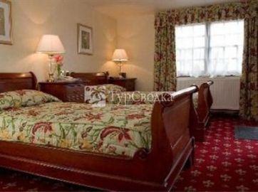 The White Lion Hotel Wocester (England) 3*