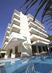 Hotel John's Place 4*