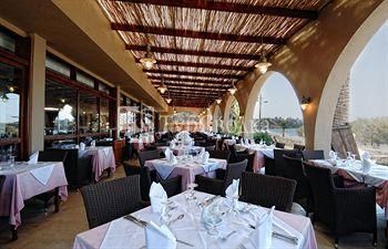 Aquis Blue Sea Resort & Spa 5*