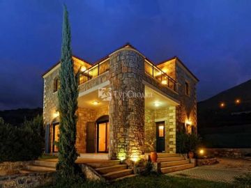 Villa Erato 4*