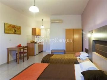 Zoe's Hotel-Studios 3*