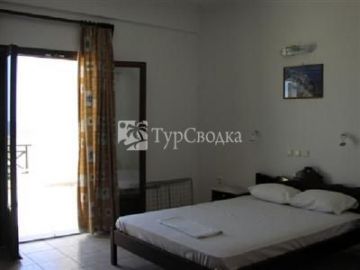 Despina Villa Kamari 3*