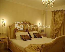 Parthenon Hotel 2*