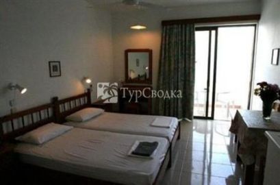 Golden View Studios 4*