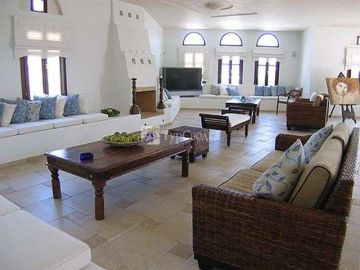 Naxos Palace Hotel 4*