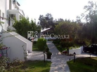 Zephyros Apartments Pallini 3*