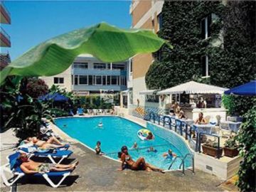 Agla Hotel 3*