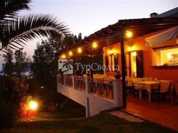 Mounda Beach Hotel 3*