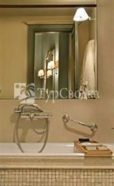 Le Convivial Luxury Suites and Spa 5*