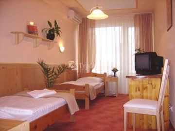 Nereus Park Hotel 3*