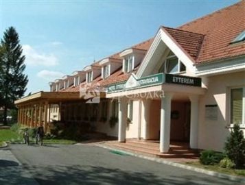 Lipa Hotel 3*