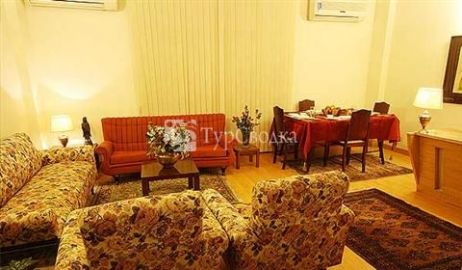 Crossroads Hotel Birchwood New Delhi 1*