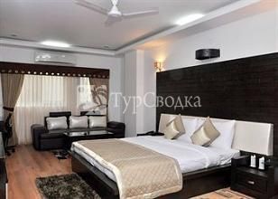 Dwarka Palace 2*
