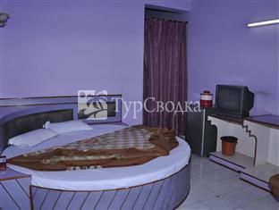 Hotel Silver Shine 2*