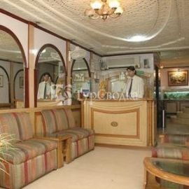 Hotel Vishesh Continental 2*