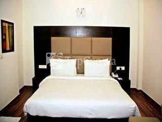 JHT Hotel New Delhi 3*