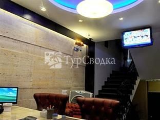 Metropolis Guest House 3*