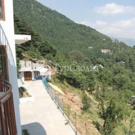 Dal Lake Resort 2*