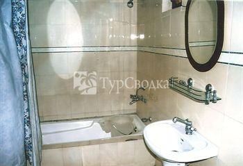 Hotel Zahgeer Continental Gulmarg 3*