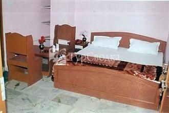 Hotel Ganga Kripa 2*