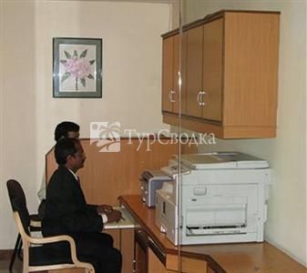 Abad Airport Hotel Kochi 3*
