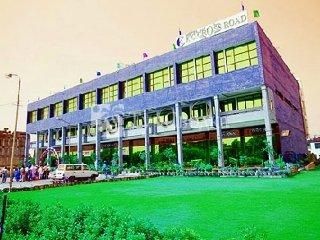 Hotel KC Cross Road Panchkula 4*