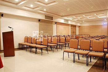 Royal Park Hotel Pimpri-Chinchwad 3*