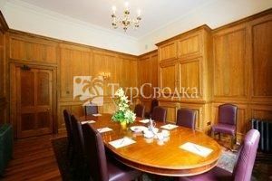 Mount Falcon Country House Hotel 4*