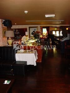 Clifton Court 2*