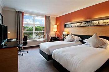 Hilton Dublin 4*