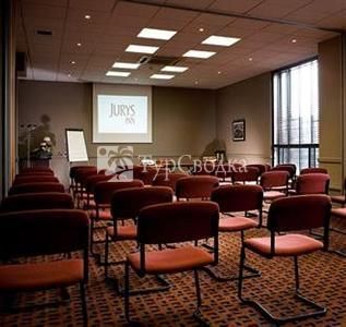 Jurys Inn Custom House 3*