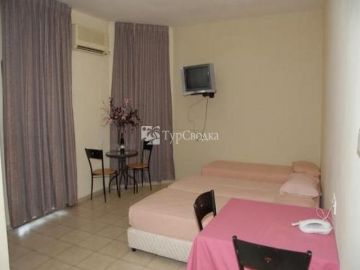 Aviv Holiday Flat 3*