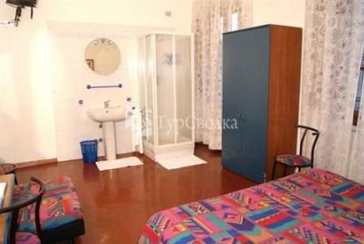 Cristina House B&B Florence 2*