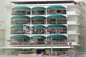 Tritone Hotel Giardini Naxos 3*