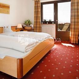 Landgasthof Zum Hirschen Inn Jenesien 3*