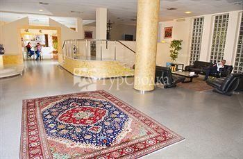 Zenit Hotel 4*