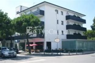Hotel Elvia Lignano Sabbiadoro 3*